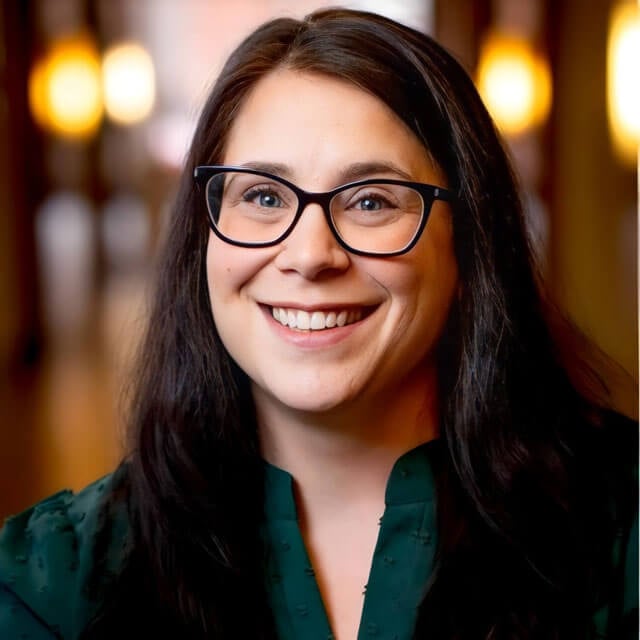 Vanessa Dellheim headshot